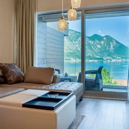 דירות קוטור Lani Lux View With Swimming Pool מראה חיצוני תמונה