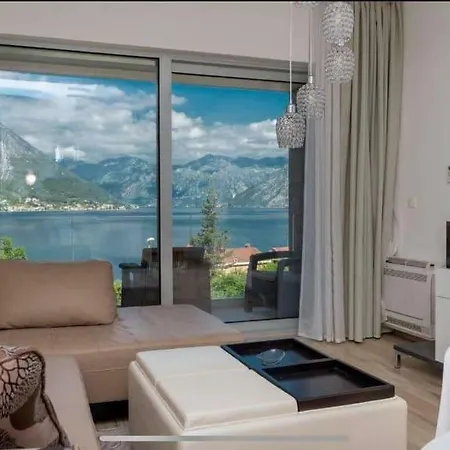 דירות קוטור Lani Lux View With Swimming Pool מראה חיצוני תמונה