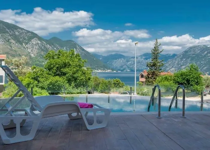 Lani Lux View With Swimming Pool